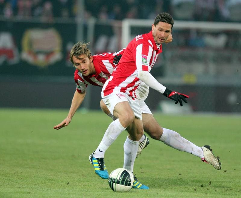 Football. T-Mobile Ekstraklasa. Cracovia Krakow - Lechia Gdansk. 18.02.2012