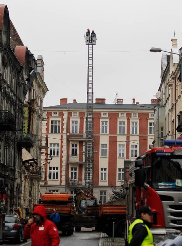 Demolition of Tenement House at Chopin Street Destroyed by Gas Explosion. Katowice. 23.10.2014