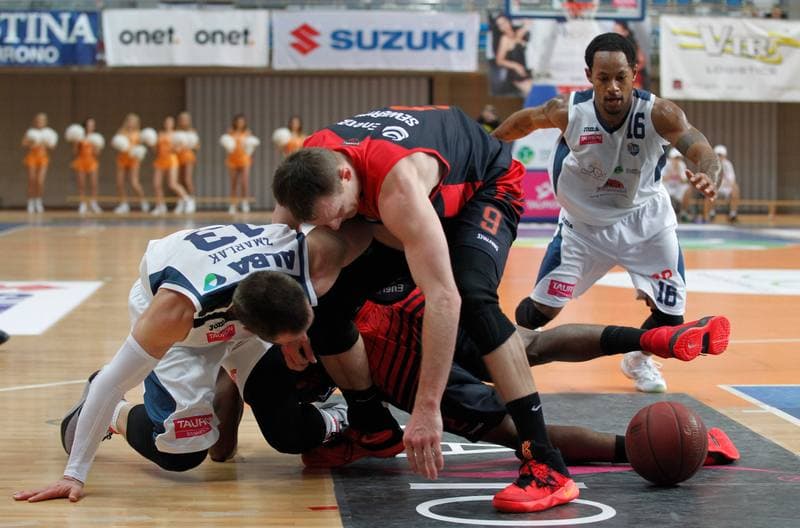 Basketball. Polish Cup. MKS Dabrowa Gornicza - Energa Czarni Slupsk. 18.02.2016