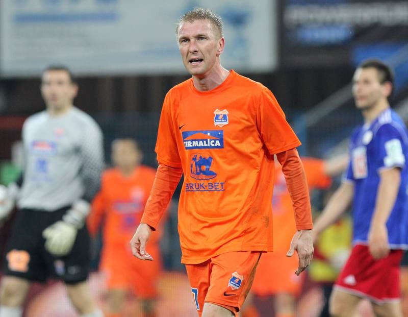 Football. I liga. Piast Gliwice - Termalica Bruk-Bet Nieciecza. 13.04.2012