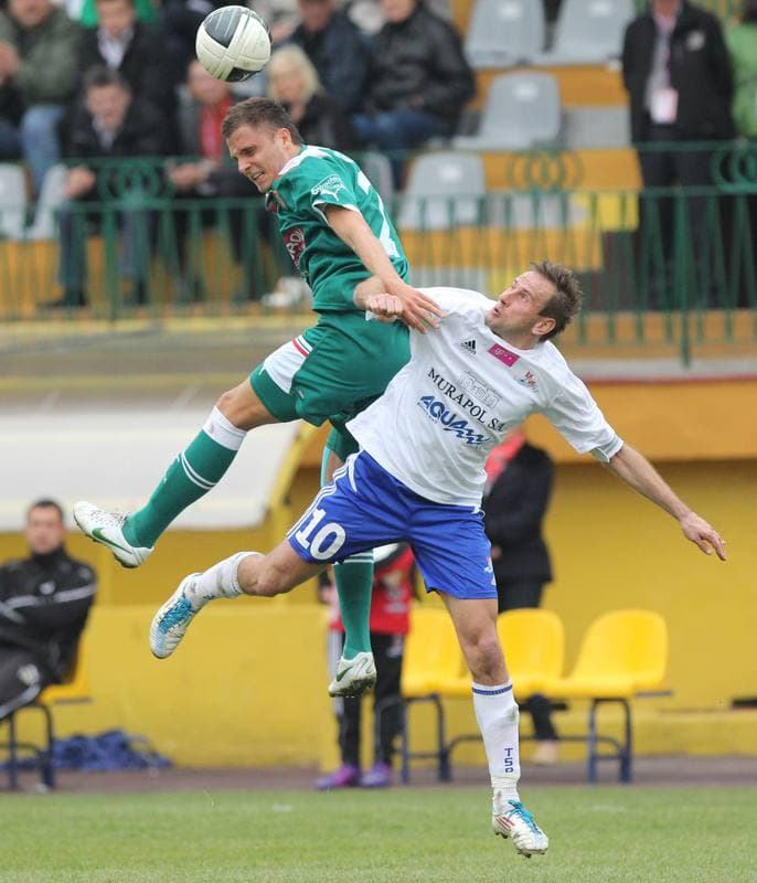 Football. T-Mobile Ekstraklasa. Podbeskidzie Bielsko-Biala - Slask Wroclaw. 14.04.2012