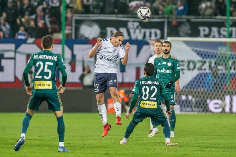 Football. PKO BP Ekstraklasa. Gornik Zabrze - Legia Warsaw. 21.11.2021