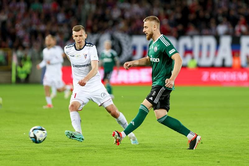 Football. PKO BP Ekstraklasa. Gornik Zabrze - Legia Warsaw. 01.04.2024