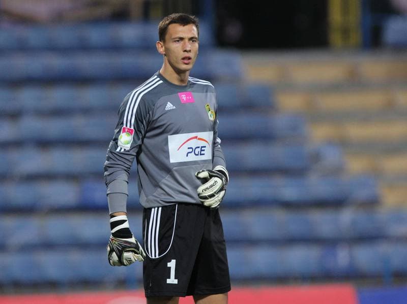 Football. Ekstraklasa. Ruch Chorzow - GKS Belchatow. 19.03.2010
