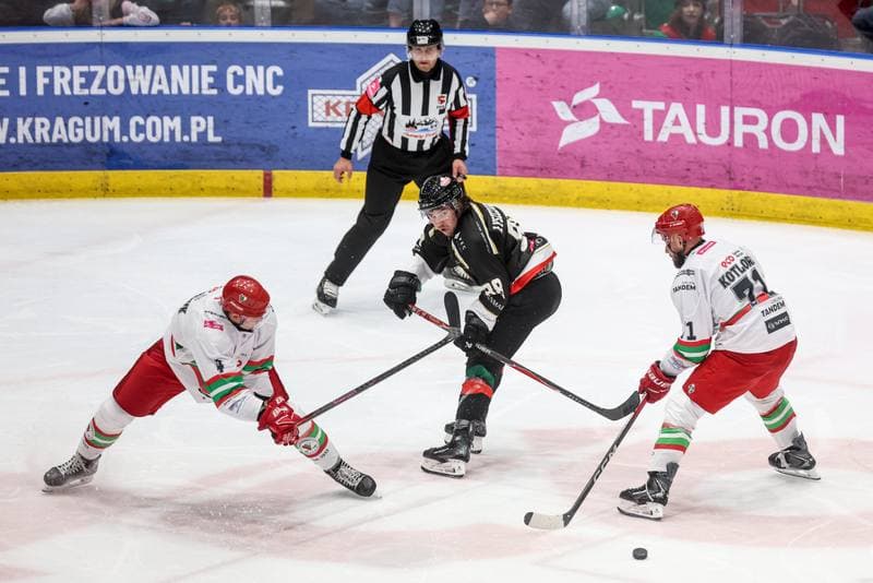 Ice Hockey. Tauron Hokej Liga. ECB Zaglebie Sosnowiec - GKS Tychy. 28.09.2025