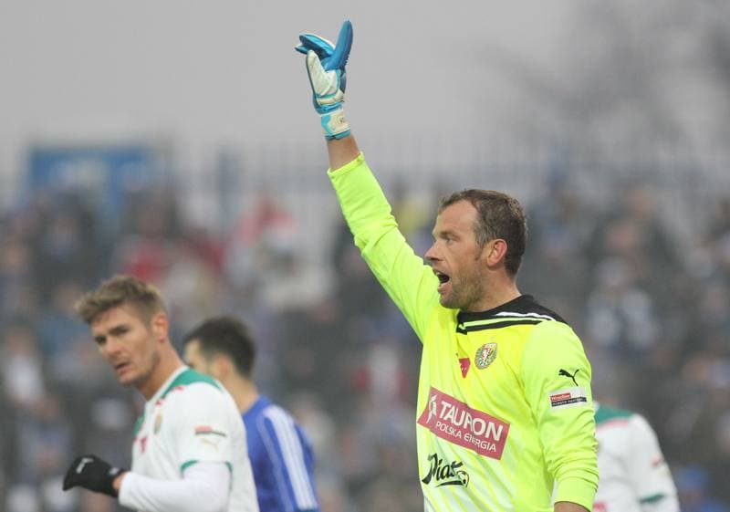 Football. Ekstraklasa. Ruch Chorzow - Slask Wroclaw. 03.04.2010