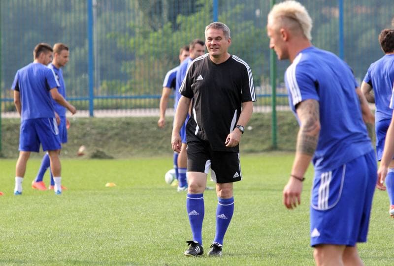 Football. Ruch Chorzow. Training. 10.01.2011