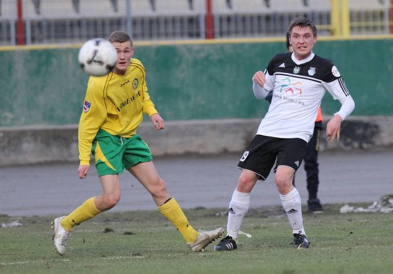 Football. II liga - grupa Zachodnia. Energetyk ROW Rybnik - Tur Turek. 12.04.2013