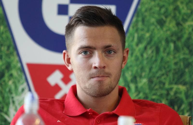 Football. Gornik Zabrze. Press Conference. 19.05.2011