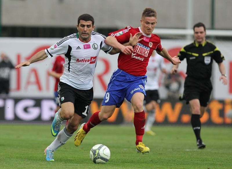 Football. T-Mobile Ekstraklasa. Piast Gliwice - Legia Warsaw. 27.04.2013