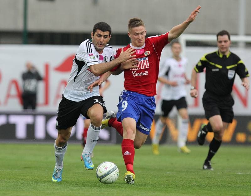 Football. T-Mobile Ekstraklasa. Piast Gliwice - Legia Warsaw. 27.04.2013