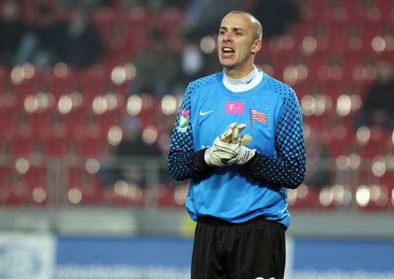 Football. T-Mobile Ekstraklasa. Cracovia Krakow - Lechia Gdansk. 18.02.2012