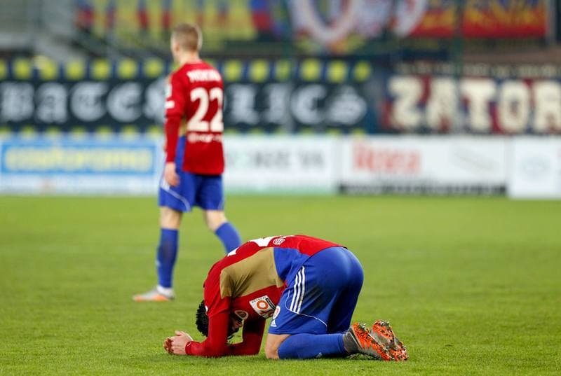 Football. PKO BP Ekstraklasa. Piast Gliwice - Cracovia Krakow. 05.12.2015