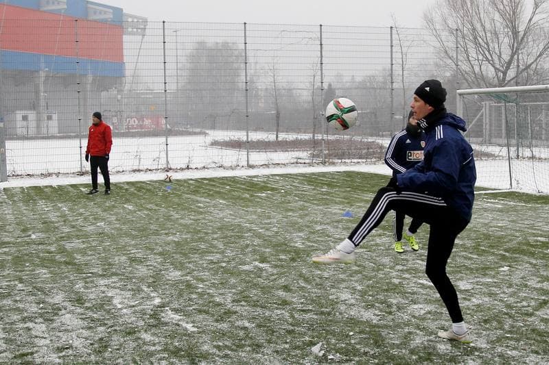 Football. Piast Gliwice. Training. 07.01.2016