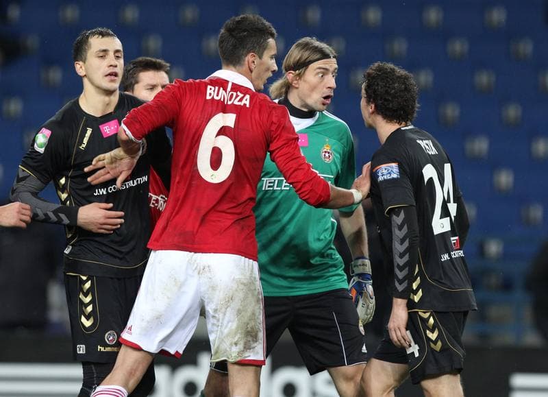 Football. T-Mobile Ekstraklasa. Wisla Krakow - Polonia Warszawa. 09.12.2011
