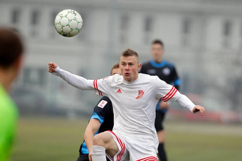 Football. Centralna Liga Juniorow. Gwarek Zabrze - Salos Szczecin. 26.11.2016