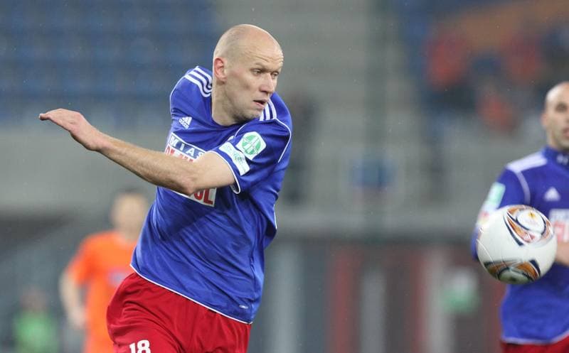 Football. I liga. Piast Gliwice - Termalica Bruk-Bet Nieciecza. 13.04.2012