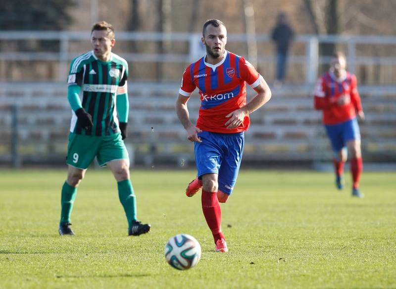 Football. II Liga. Rakow Czestochowa - Energetyk ROW Rybnik. 23.11.2014