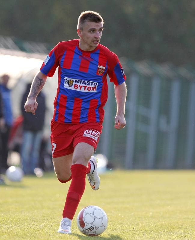 Football. III Liga Opolsko Slaska. Grunwald Ruda Slaska - Polonia Bytom. 29.04.2015