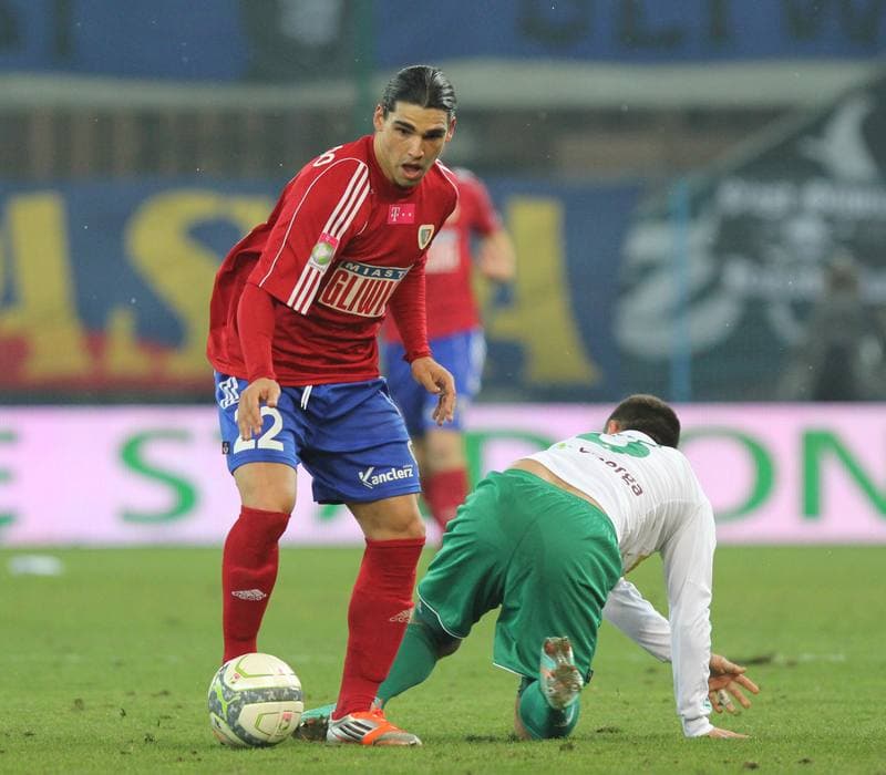Football. T-mobile Ekstraklasa. Piast Gliwice - Lechia Gdansk. 18.03.2013