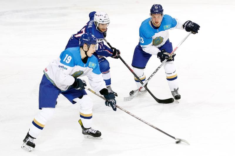 Ice Hockey. EIHC. Kazakhstan - France. 17.12.2015