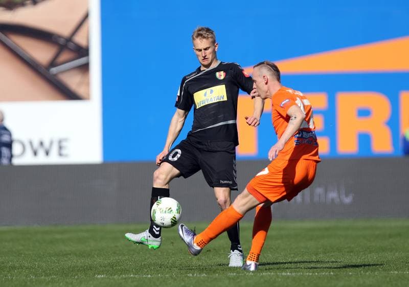Football. PKO BP Ekstraklasa. Termalica Bruk-Bet Nieciecza - Korona Kielce. 02.04.2016