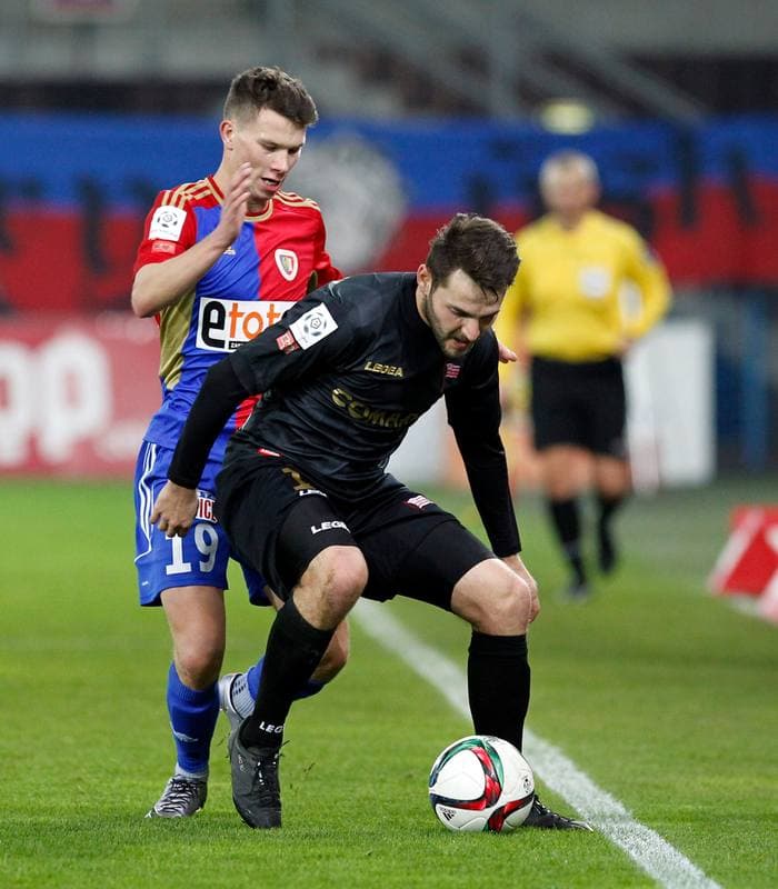 Football. PKO BP Ekstraklasa. Piast Gliwice - Cracovia Krakow. 05.12.2015