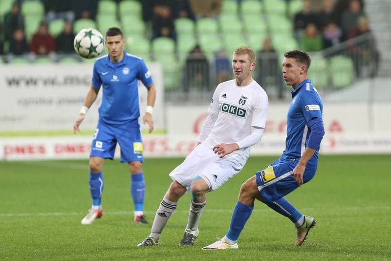 Football. ePojsteni.cz 1 liga. MFK Karvina - Slovan Liberec. 26.10.2016