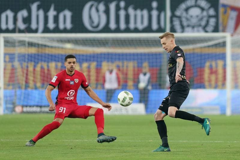 Football. Lotto Ekstraklasa. Piast Gliwice - Cracovia Krakow. 18.11.2016