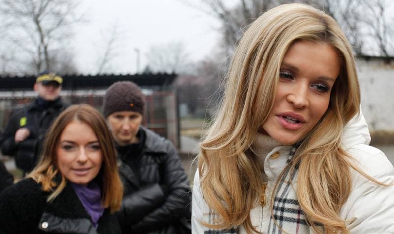 Joanna Krupa. Animal Shelter. Visit. 30.11.2013