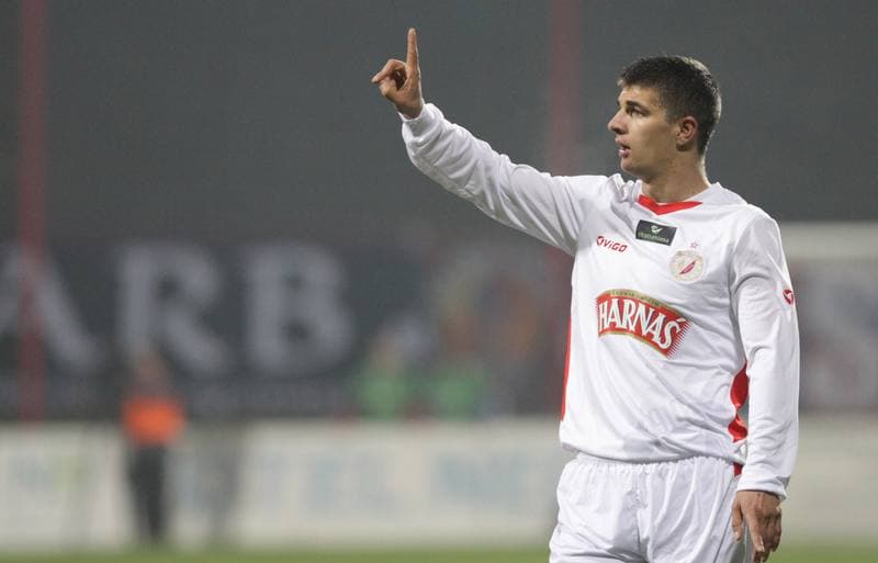 Football. Ekstraklasa. Polonia Bytom - Widzew Lodz. 01.10.2010