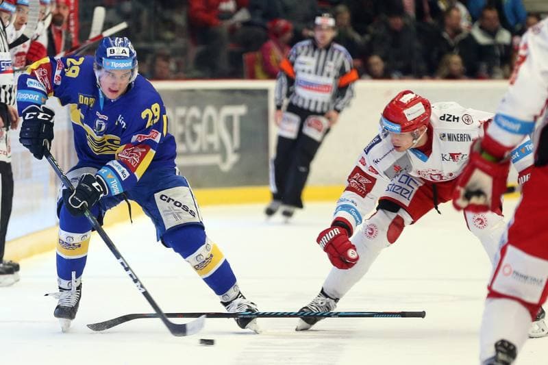 Ice Hockey. Tipsport Extraliga. Ocelari Trinec - PSG Zlin. 19.02.2017