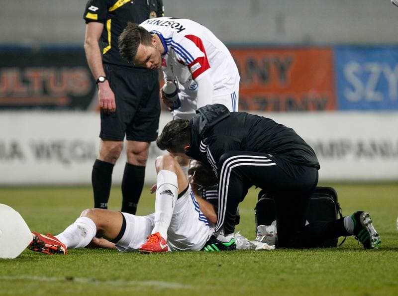 Football. Polish Cup. Gornik Zabrze - Legia Warsaw. 18.12.2013