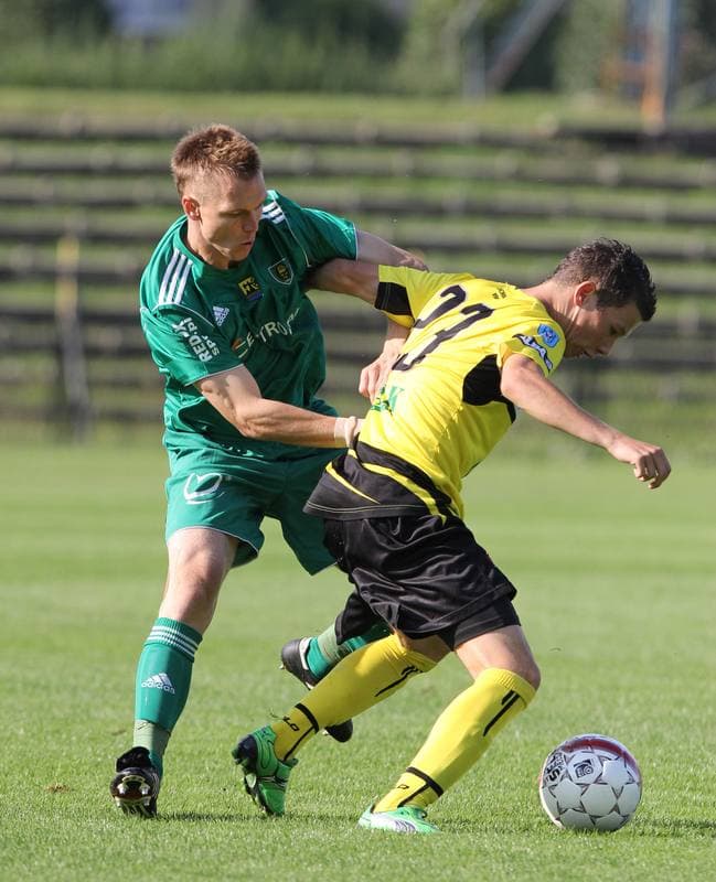 Football. Bytom I liga. Ruch Radzionkow - GKS Katowice. 19.09.2010
