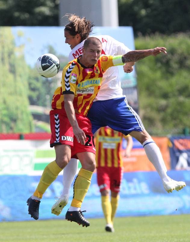 Football. T-Mobile Ekstraklasa. Podbeskidzie Bielsko-Biala - Korona Kielce. 27.08.2011