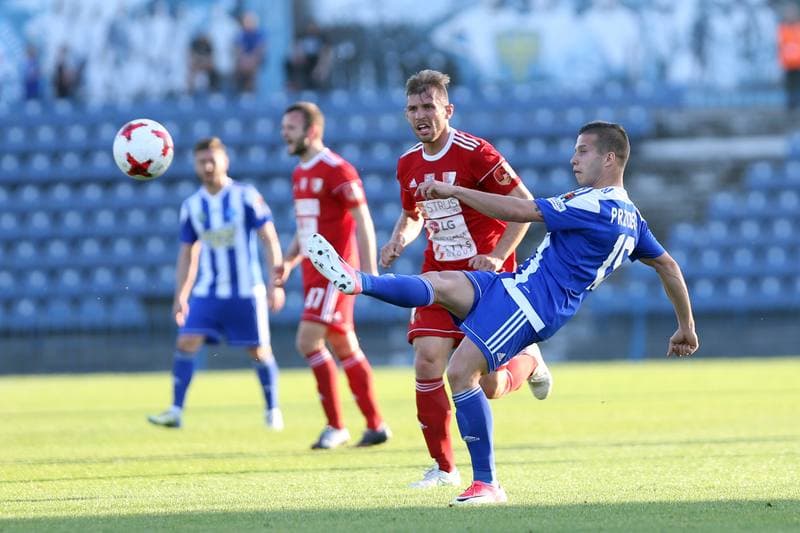 Football. Nice I Liga. Ruch Chorzow - Pogon Siedlce. 20.04.2018