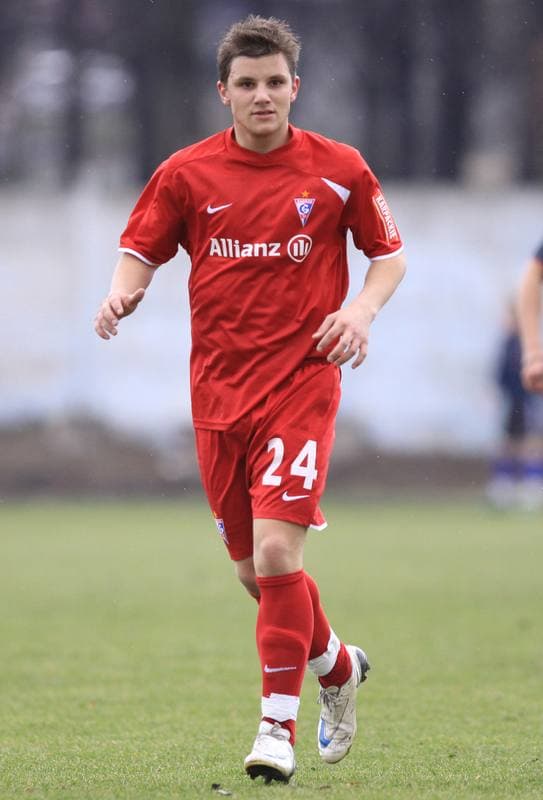 Football. Sparing. Wawel Wirek - Gornik Zabrze. 27.03.2010