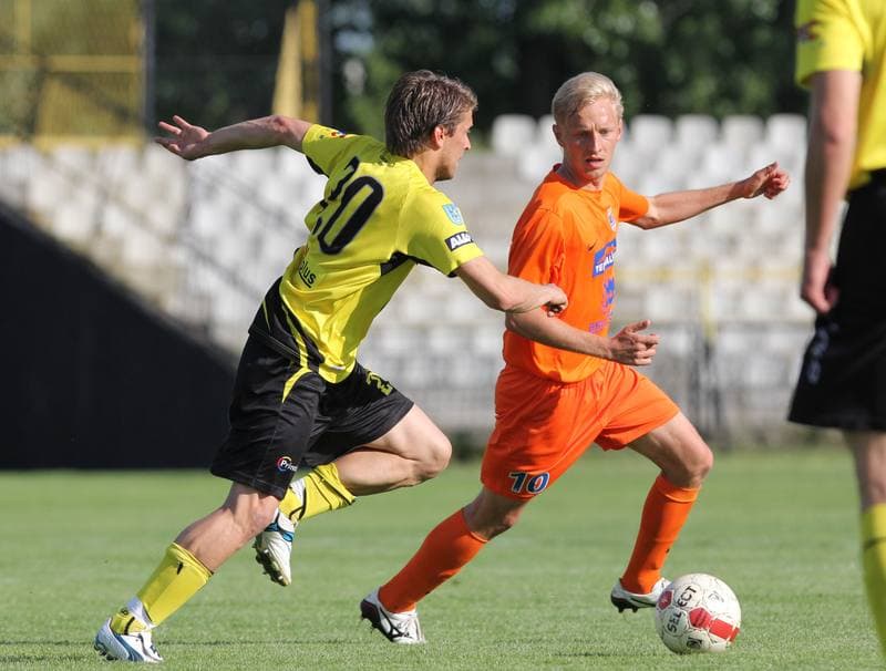 Football. I liga. Ruch Radzionkow - Termalica Bruk-Bet Nieciecza. 09.05.2012