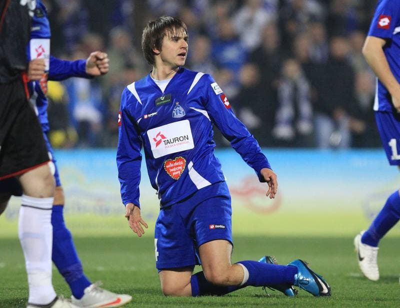 Football. Ekstraklasa. Ruch Chorzow - Slask Wroclaw. 03.04.2010
