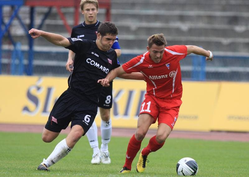 Football. Mloda Ekstraklasa. Gornik Zabrze - Cracovia Krakow. 12.09.2010