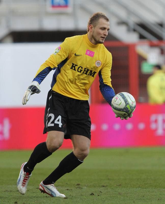 Football. T-Mobile Ekstraklasa. Piast Gliwice - Zaglebie Lubin. 02.03.2013
