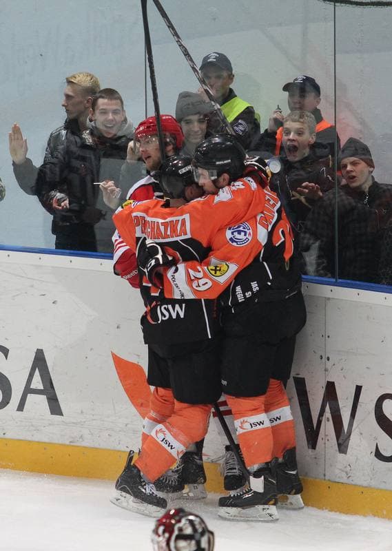 Ice Hockey. Polska Liga Hokejowa. JKH GKS Jastrzebie - Comarch Cracovia Krakow. 25.03.2013