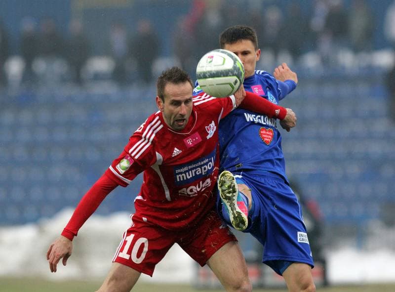 Football. T-Mobile Ekstraklasa. Ruch Chorzow - Podbeskidzie Bielsko-Biala. 18.03.2012