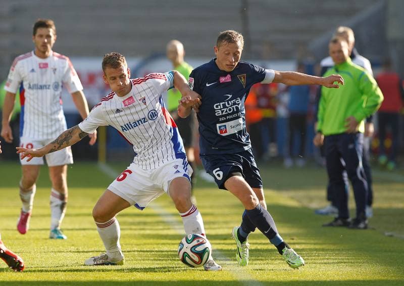 Football. T-Mobile Ekstraklasa. Gornik Zabrze - Pogon Szczecin. 02.11.2014