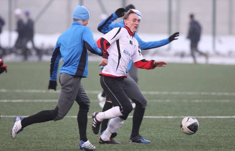 Football. Sparing. Gornik Zabrze - Hutnik Krakow. 28.01.2011