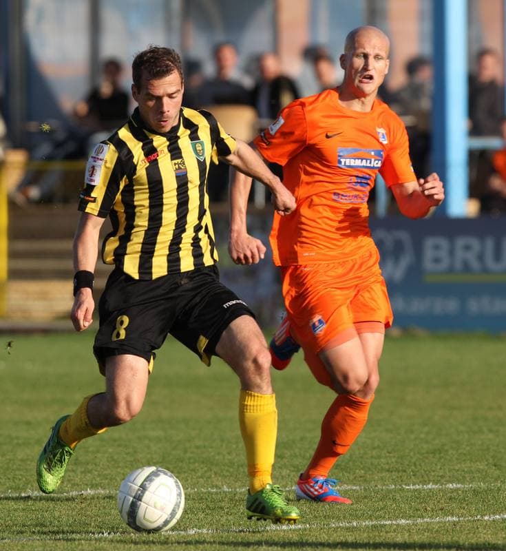 Football. I Liga. Termalica Bruk-Bet Nieciecza - GKS Katowice. 27.10.2013