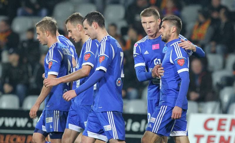 Football. T-Mobile Ekstraklasa. Korona Kielce - Ruch Chorzow. 17.04.2015