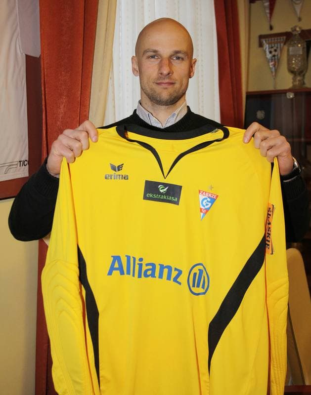 Football. Gornik Zabrze. Press Conference. 18.02.2011