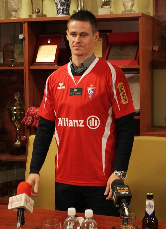 Football. Gornik Zabrze. Press Conference. 23.02.2011