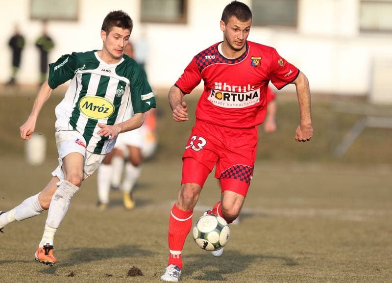 Football. I liga. Odra Wodzislaw Slaski - Warta Poznan. 12.03.2011
